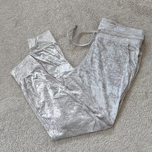 lululemon Ready to Crush Joggers Crushed Velvet Chrome White Sz10